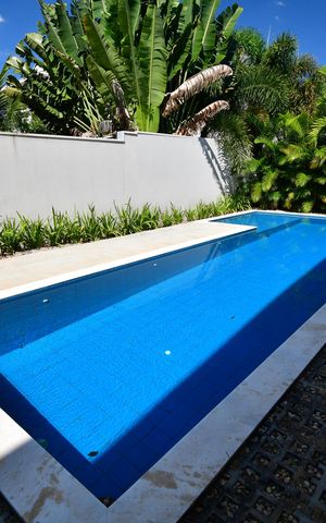 Casa de condomínio para alugar com 310m², 4 quartos e 3 vagasPiscina
