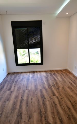 Casa de condomínio para alugar com 310m², 4 quartos e 3 vagasQuarto 3 - Suíte