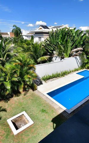 Casa de condomínio para alugar com 310m², 4 quartos e 3 vagasQuarto 3 - Suíte Vista