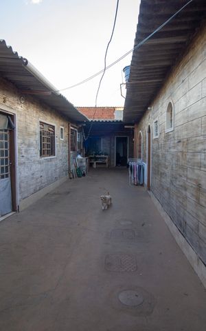 Casa à venda com 200m², 6 quartos e 3 vagasÁrea externa