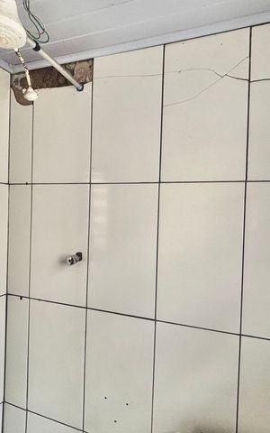 Casa para alugar com 70m², 1 quarto e 1 vaga Casa para alugar com 70m², 1 quarto e 1 vagaBanheiro