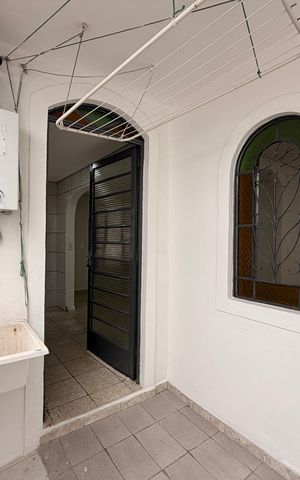 Casa para alugar com 60m², 2 quartos e sem vagaÁrea de Serviço