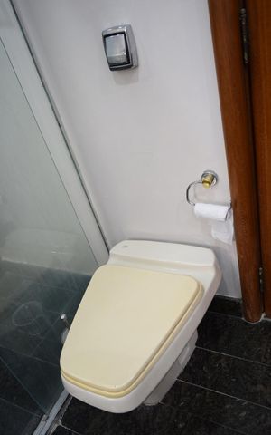 Apartamento à venda com 230m², 3 quartos e 3 vagasBanheiro da Suíte 3
