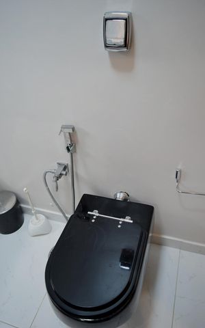 Apartamento à venda com 230m², 3 quartos e 3 vagasBanheiro da Suíte 1