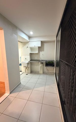 Apartamento para alugar com 48m², 1 quarto e 1 vaga Apartamento para alugar com 48m², 1 quarto e 1 vagaVaranda