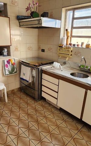 Casa à venda com 170m², 3 quartos e 2 vagas