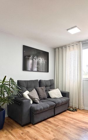 Apartamento à venda com 50m², 2 quartos e 1 vaga Apartamento à venda com 50m², 2 quartos e 1 vagaSala