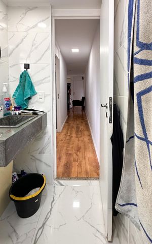 Apartamento à venda com 50m², 2 quartos e 1 vaga Apartamento à venda com 50m², 2 quartos e 1 vagaBanheiro Social