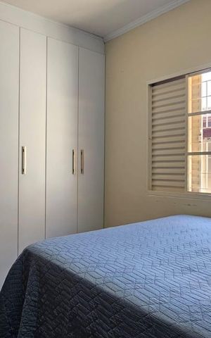 Casa à venda com 220m², 4 quartos e 4 vagasQuarto