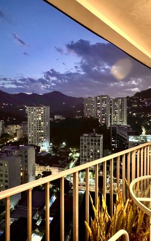 Apartamento à venda com 176m², 3 quartos e 2 vagas