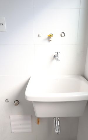 Apartamento para alugar com 65m², 2 quartos e 1 vagaÁrea de Serviço