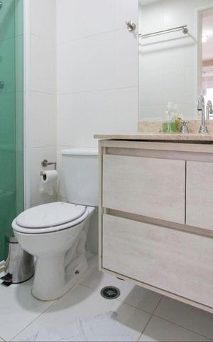 Apartamento para alugar com 55m², 2 quartos e 1 vaga Apartamento para alugar com 55m², 2 quartos e 1 vagaBanheiro