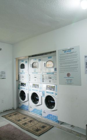 Apartamento à venda com 34m², 2 quartos e sem vaga Apartamento à venda com 34m², 2 quartos e sem vagaLavanderia