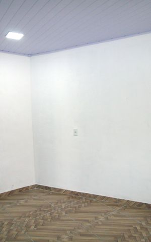 Casa para alugar com 40m², 1 quarto e sem vagaQuarto