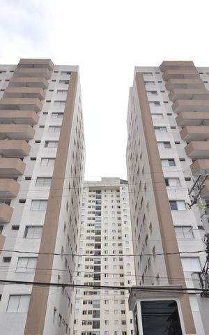 Apartamento para alugar com 66m², 2 quartos e 1 vagaFachada