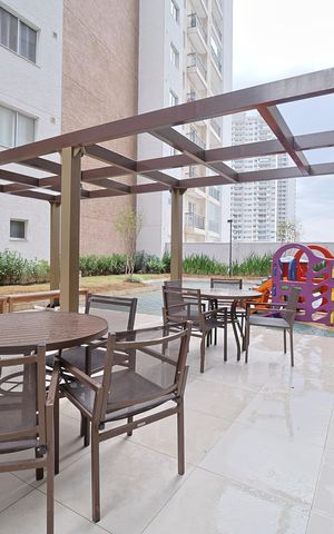 Apartamento para alugar com 39m², 2 quartos e sem vagaÁrea comum
