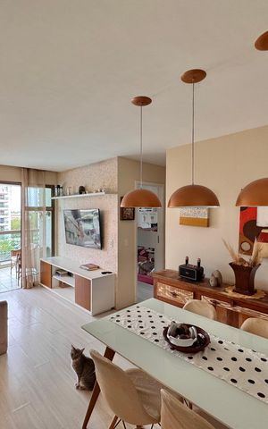 Apartamento à venda com 67m², 2 quartos e 1 vaga Apartamento à venda com 67m², 2 quartos e 1 vagaSala