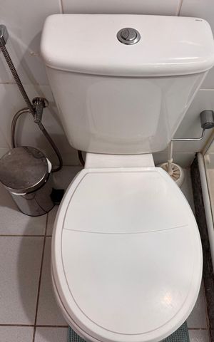 Apartamento à venda com 67m², 2 quartos e 1 vaga Apartamento à venda com 67m², 2 quartos e 1 vagaBanheiro Social