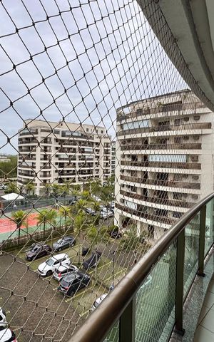 Apartamento à venda com 67m², 2 quartos e 1 vaga Apartamento à venda com 67m², 2 quartos e 1 vagaVaranda