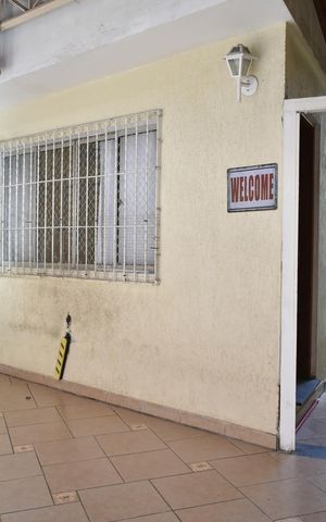 Casa à venda com 110m², 2 quartos e 2 vagasGaragem