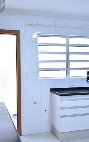 Casa à venda com 110m², 2 quartos e 2 vagasCozinha