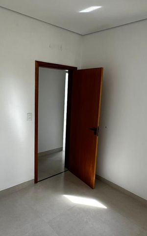 Casa à venda com 102m², 3 quartos e 2 vagasQuarto