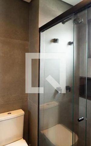Apartamento à venda com 77m², 1 quarto e 1 vaga