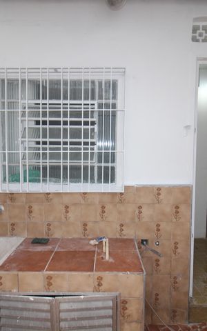 Casa para alugar com 160m², 2 quartos e 2 vagasÁrea de Serviço