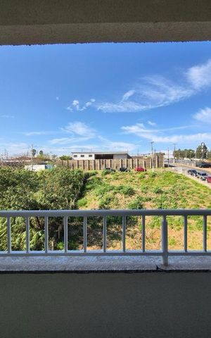 Apartamento à venda com 44m², 2 quartos e 1 vaga Apartamento à venda com 44m², 2 quartos e 1 vagaVaranda