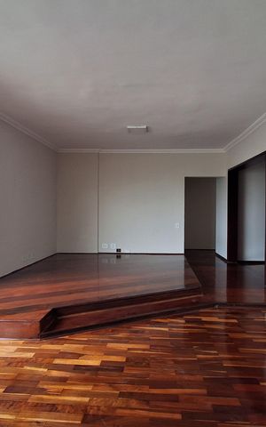 Apartamento para alugar com 123m², 3 quartos e 1 vaga Apartamento para alugar com 123m², 3 quartos e 1 vagaSala