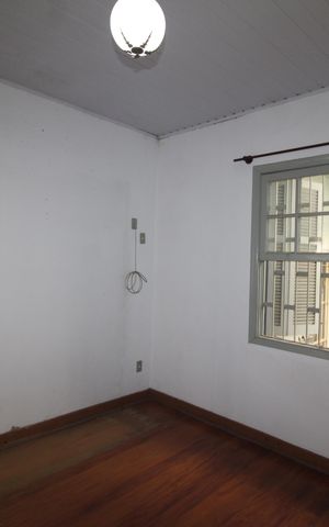 Casa à venda com 276m², 2 quartos e 1 vagaQuarto 2