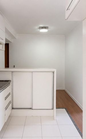 Apartamento à venda com 33m², 2 quartos e 1 vaga Apartamento à venda com 33m², 2 quartos e 1 vagaCozinha