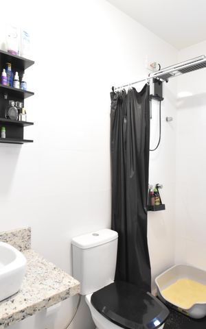 Casa de condomínio à venda com 110m², 3 quartos e 1 vagaBanheiro 2