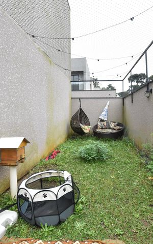 Casa de condomínio à venda com 110m², 3 quartos e 1 vagaÁrea externa