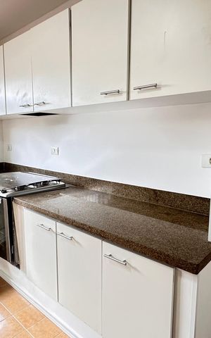 Casa à venda com 250m², 2 quartos e 6 vagas