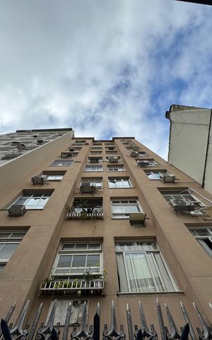 Apartamento à venda com 70m², 2 quartos e 1 vaga Apartamento à venda com 70m², 2 quartos e 1 vagaFachada
