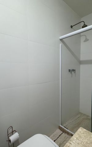 Apartamento à venda com 70m², 2 quartos e 1 vaga Apartamento à venda com 70m², 2 quartos e 1 vagaBanheiro social