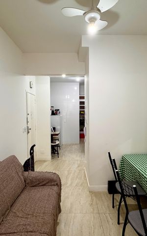 Apartamento à venda com 70m², 2 quartos e 1 vaga Apartamento à venda com 70m², 2 quartos e 1 vagaSala