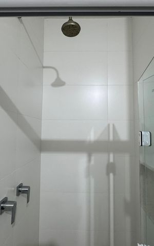 Apartamento à venda com 70m², 2 quartos e 1 vaga Apartamento à venda com 70m², 2 quartos e 1 vagaBanheiro social