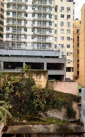 Apartamento à venda com 70m², 2 quartos e 1 vaga Apartamento à venda com 70m², 2 quartos e 1 vagaVista da Sala
