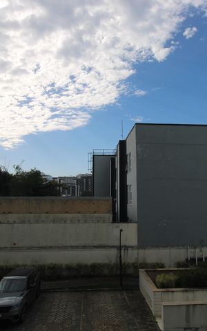 Apartamento à venda com 68m², 2 quartos e 1 vagaSuíte - Vista