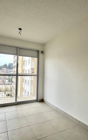 Apartamento à venda com 25m², 1 quarto e sem vaga Apartamento à venda com 25m², 1 quarto e sem vagaSala