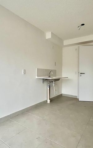 Apartamento à venda com 25m², 1 quarto e sem vaga Apartamento à venda com 25m², 1 quarto e sem vagaSala