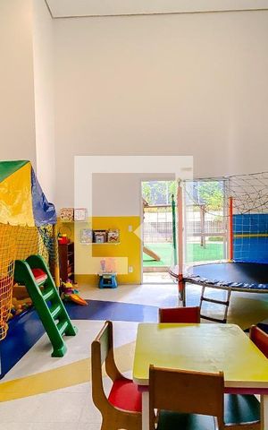 Apartamento à venda com 100m², 3 quartos e 2 vagas Apartamento à venda com 100m², 3 quartos e 2 vagasBrinquedoteca