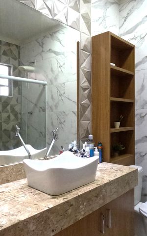 Casa para alugar com 210m², 3 quartos e 2 vagasBanheiro - 2º Piso