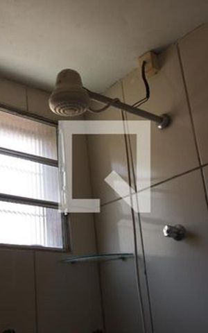 Casa para alugar com 300m², 3 quartos e 3 vagas Casa para alugar com 300m², 3 quartos e 3 vagasBanheiro