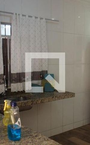 Casa para alugar com 300m², 3 quartos e 3 vagas Casa para alugar com 300m², 3 quartos e 3 vagasCozinha