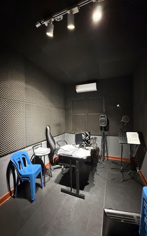 Casa à venda com 180m², 4 quartos e 1 vaga