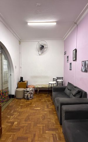 Casa à venda com 180m², 4 quartos e 1 vaga