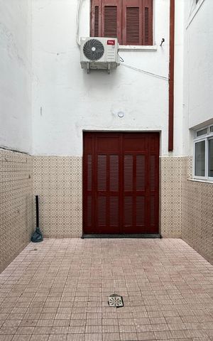 Casa à venda com 180m², 4 quartos e 1 vaga